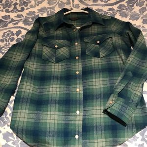 NWOT women’s XS Pendleton shirt